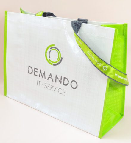 Effizienz trifft Eleganz: IT-SERVICE Einkaufstaschen von DEMANDO.